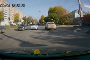 ДТП В Кирове произошло  с участием патрульного автомобиля