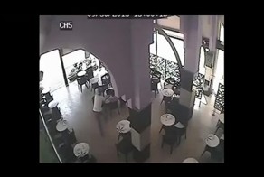 Не ходите в кафе с ноутбуком!