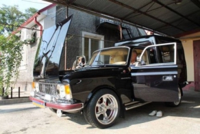 Эксклюзивный Москвич-2715