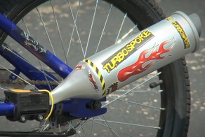 Недетский выхлоп :)