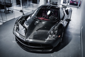Стоимость опций для Pagani Huayra