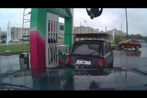 Как весело заправить машину