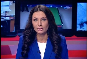 Ведущая новостей жжет