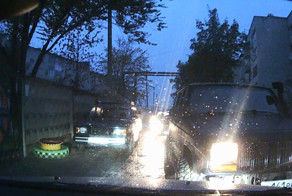 Не разъехались