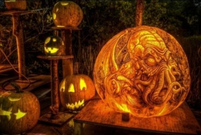 Выставка тыквенных шедевральных фонарей 