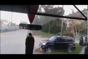 Может педали перепутали
