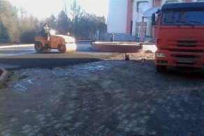 Новые технологии по укладке асфальта в действии
