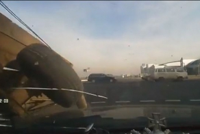 Чуть помедленнее кони