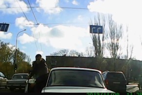 Не поделили полосу