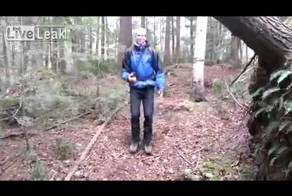 Попрыгал на лесном батуте