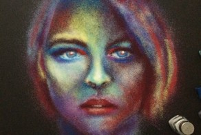 Рисование цветной солью