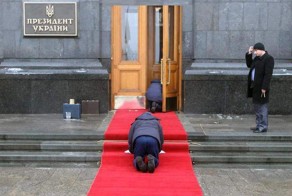На приём к президенту!