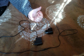 Попросила мужа из 2-х зарядных устройств собрать одно