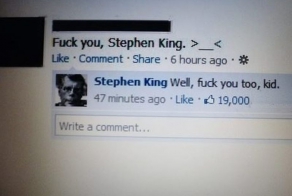 Стивен Кинг общается с фанатом