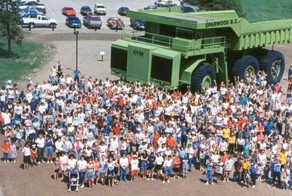 Монстры на колесах (8 фото)