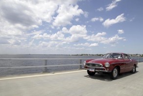 Автомобиль с самым большим автопробегом в мире (6 фото)