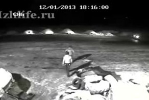 Жительница Удмуртии легла под машину из-за несчастной любви