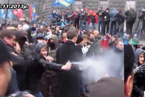 "Мирные " демонстранты с Хрещатика 