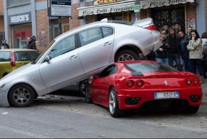 Разбитые вдребезги  Ferrari