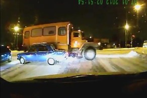 Человек под колесами Урала
