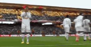 Учимся танцевать с Роналдиньо