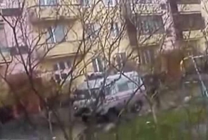 Наркоман спрыгнул с балкона в попытке самоубийства