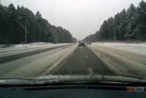 Авария дня 1358. Женщину занесло на VW Polo