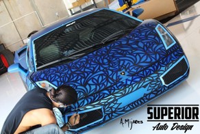 Раскрашенный вручную Lamborghini