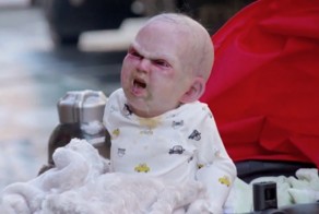 Devil Baby Attack пугает жителей Нью-Йорка