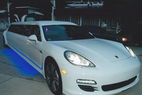 Найдено на eBay. Porsche Panamera Limousine