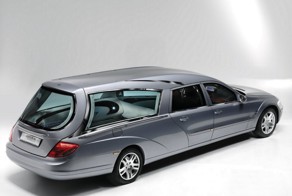 10 крутейших катафалков