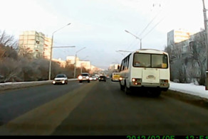 Испугался поворотника