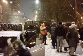 И свет во тьме светит, и тьма не объяла его