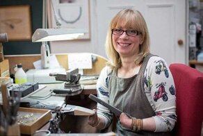 Ювелир без пальцев