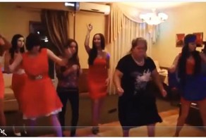 Ах, эта свадьба пела и плясала