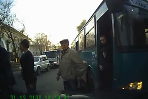 Авария с автобусом