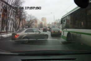 Неадекват на Камри