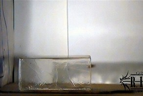 Эффект от попадания пули в баллистический гель