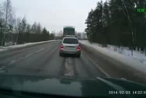Ужасный наезд на пьяного дорожного рабочего