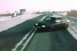 Авария дня 1391. Вот так поворот