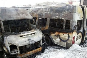 В Мурманске сгорели 19 маршрутных такси
