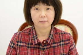 Превращаем 54-летнюю женщину в аниме-няшу