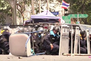 Что никогда нельзя делать, если видишь под ногами гранату