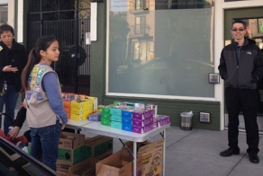 Оригинальный способ увеличить продажи товара