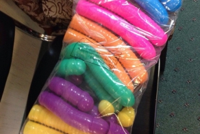 Решил заказать коробочки, похожие на те, что в Киндер Сюрпризе