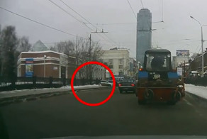 В Екатеринбурге Volvo сбил пешеходов