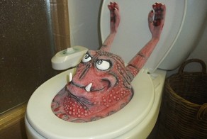 Как мы с Вовкой победили туалетного монстра (1 фото)