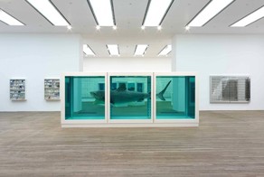 Когда современное искусство ставит людей в неудобное положение