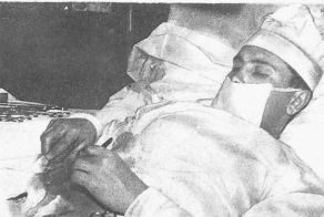 Леонид Рогозов хирург герой…