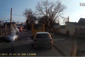  Красочное ДТП